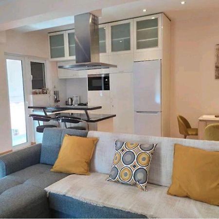 Stylish -Modern Apartment Heart Of Marousi Atény Exteriér fotografie